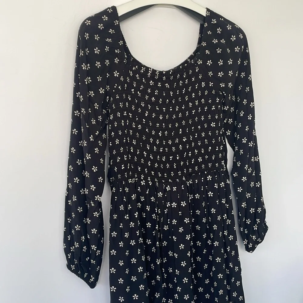 GAP Teen Black and Cream Casual Dress Size 18-20